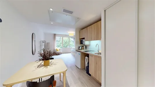 Rooms in Nanterre - photo 2
