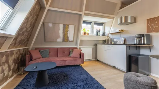 Apartments in Gooise Meren - photo 4