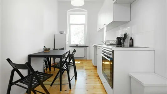 Rooms in Berlin Neukölln - photo 10
