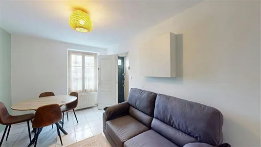 Apartments in Poitiers - photo 5