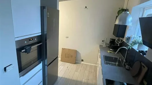 Rooms in Reykjavík Hlíðar - photo 3