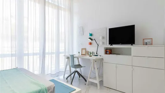 Rooms in Milano Zona 5 - Vigentino, Chiaravalle, Gratosoglio - photo 5