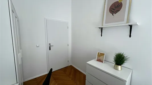 Rooms in Wien Währing - photo 9