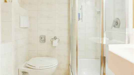 Rooms in Novara - photo 3