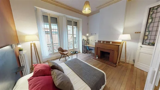 Rooms in Toulouse - photo 2