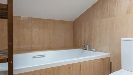 Apartments in Madrid Centro - photo 3