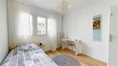 Room for rent in Orléans, Centre-Val de Loire