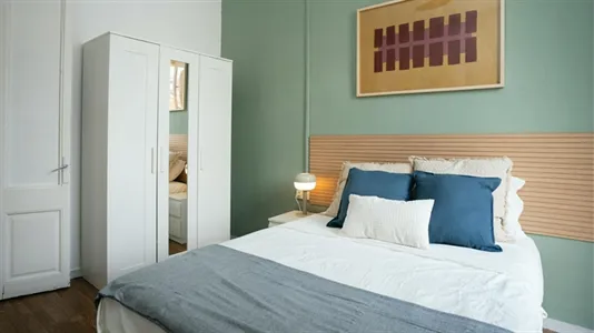 Rooms in Barcelona Gràcia - photo 2