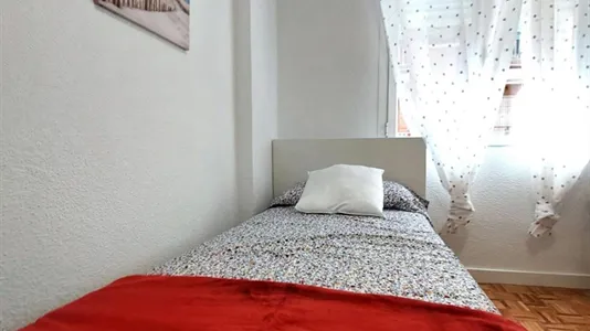 Rooms in Getafe - photo 9
