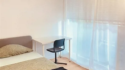 Room for rent in Munich Thalkirchen-Obersendling-Forstenried-Fürstenried-Solln, Munich