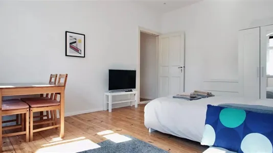 Apartments in Berlin Pankow - photo 7