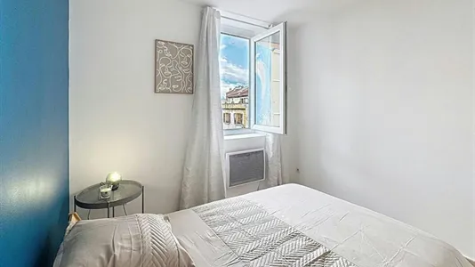 Rooms in Lyon - photo 3