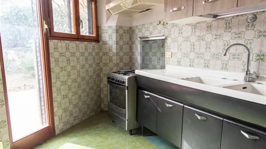 Rooms in Roma Municipio IX – EUR - photo 9