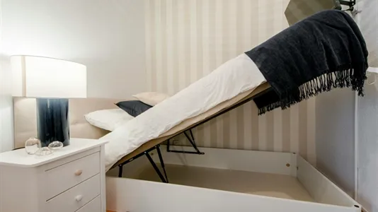 Rooms in Madrid Centro - photo 5