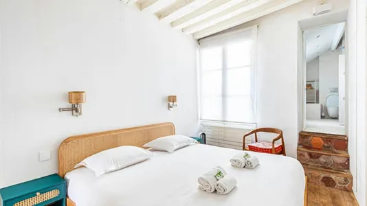 Apartments in Paris 4ème arrondissement - Marais - photo 8