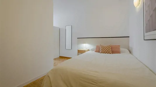 Rooms in Madrid Retiro - photo 2