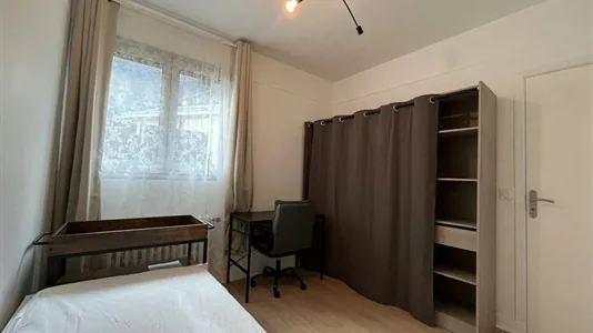 Apartments in Le Raincy - photo 2