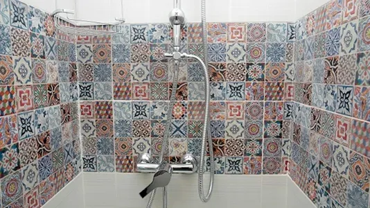 Rooms in Madrid Centro - photo 8