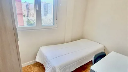 Room for rent in Madrid Ciudad Lineal, Madrid