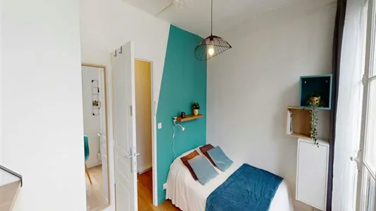 Rooms in Paris 8ème arrondissement - photo 2