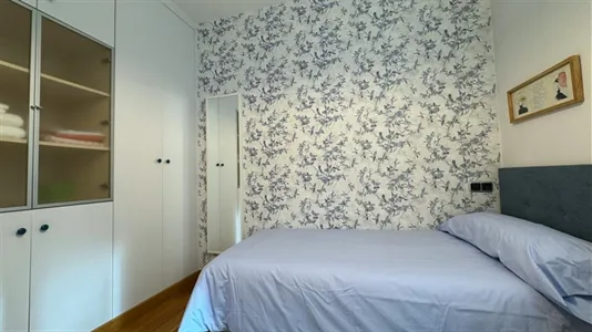 Rooms in Bilbao - photo 5