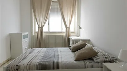 Room for rent in Milano Zona 1 - Centro storico, Milan