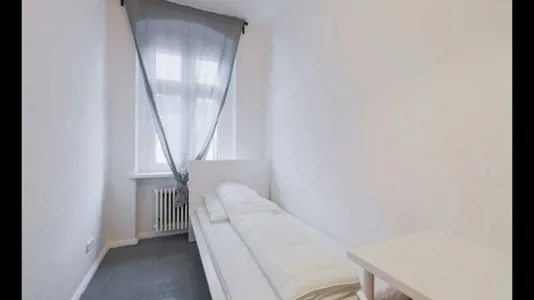 Rooms in Location is not specified - photo 2