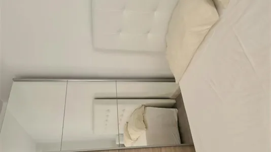 Rooms in el Camí de Vera - photo 7