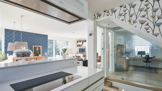 Houses in Location is not specified - photo 4