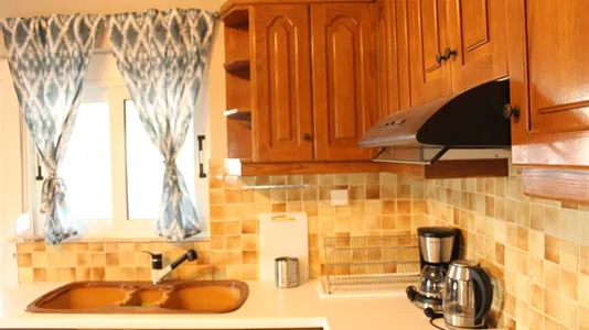 Houses in Rafina-Pikermi - photo 4