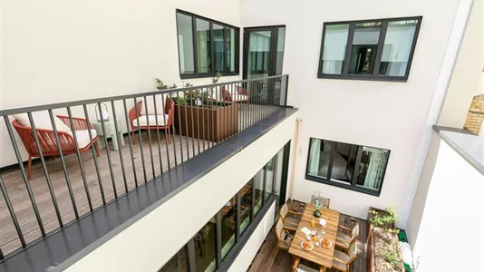 Rooms in Paris 15ème arrondissement - photo 7