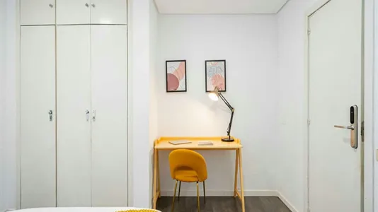 Rooms in Madrid Salamanca - photo 10