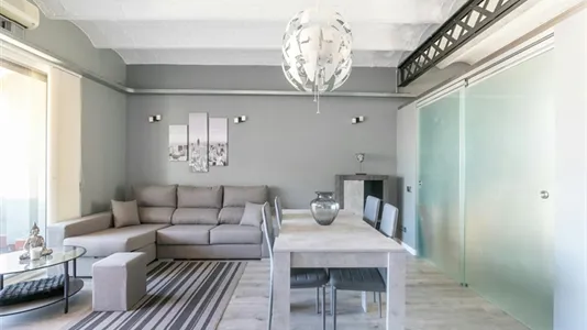 Apartments in Barcelona Eixample - photo 2