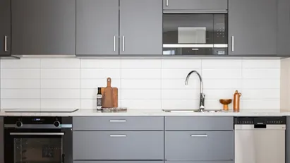 Mysig och funktionell 1:a med fransk balkong i Norra Fäladen, Lund