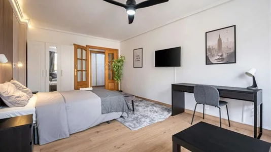 Apartments in Alicante/Alacant - photo 1