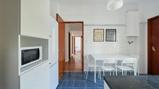 Rooms in Almada - photo 9