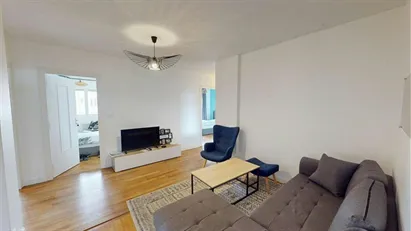 Room for rent in Saint-Julien-en-Genevois, Auvergne-Rhône-Alpes