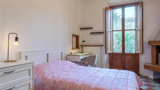 Rooms in Florence - photo 4