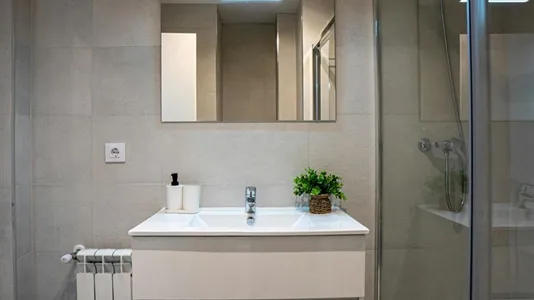 Rooms in Madrid Chamberí - photo 10