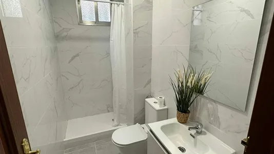 Rooms in Madrid Tetuán - photo 9