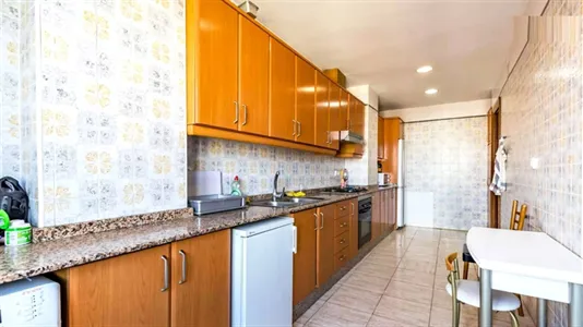 Rooms in Valencia Extramurs - photo 5