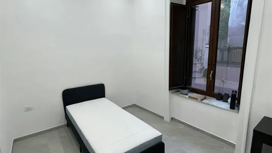 Rooms in Napoli Municipalità 3 - photo 7