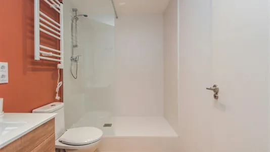 Rooms in Reus - photo 7