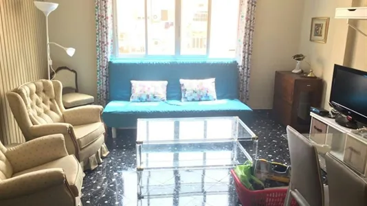 Apartments in Valencia Extramurs - photo 1