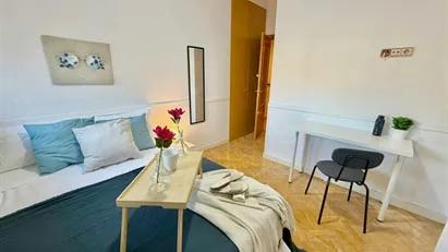 Room for rent in Madrid Vicálvaro, Madrid