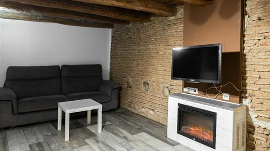 Apartments in Barcelona Ciutat Vella - photo 2