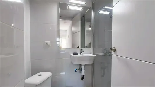 Rooms in Tavernes Blanques - photo 9