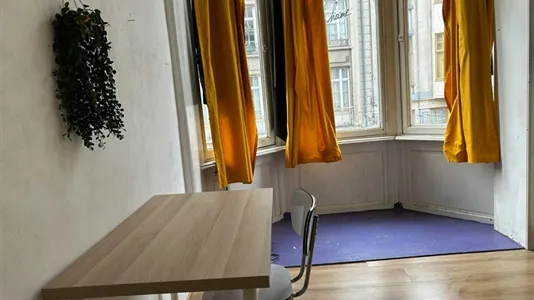 Rooms in Stad Brussel - photo 1