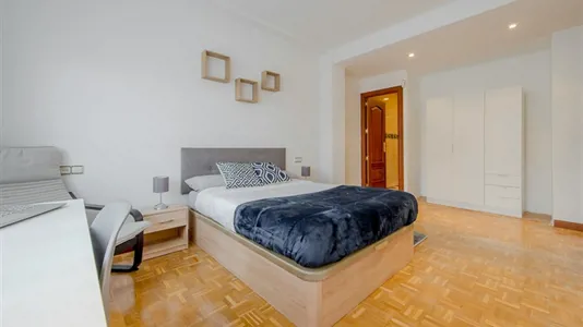 Rooms in Madrid Chamartín - photo 3