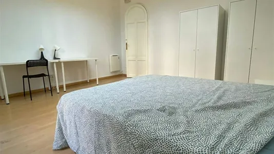 Rooms in Barcelona Eixample - photo 2
